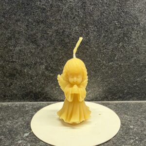 Mesilasvahast küünal "Inglike"