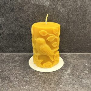 "Laululind" - Mesilasvahast küünal